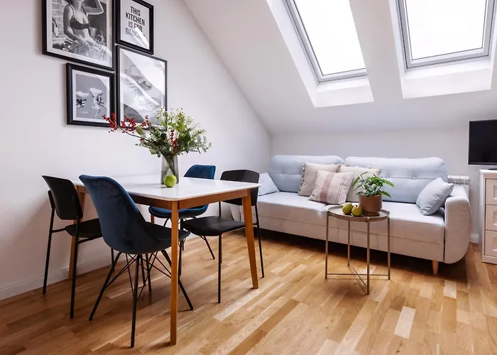Turnkey I Charles Square Apartments