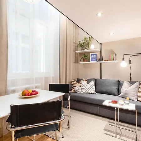 Turnkey I Charles Square Apartments Prague Room photo