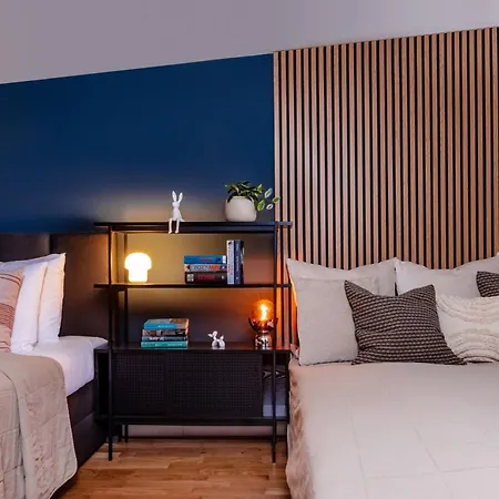 Turnkey I Charles Square Apartments Prague Room photo